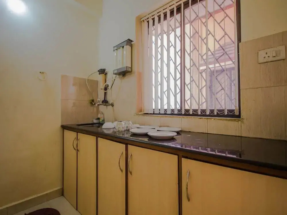 OYO 14168 Home Pleasing 1 BHK Baga