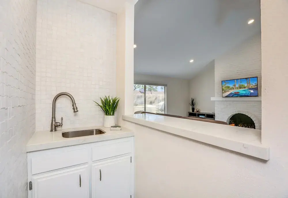 E Amarillo Home 4 Bedrooms 3 Bathrooms Home