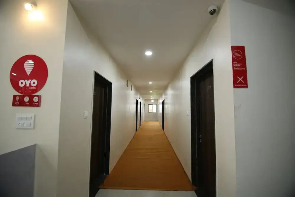OYO 9130 Hotel Sheetal International