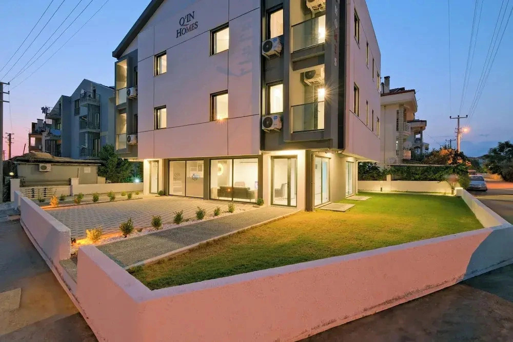 Qin HOMES
