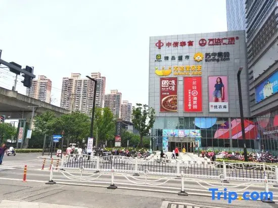 100 Inn Liangpin Hotel (Shanghai Ruijin Hospital Jiading Xincheng Subway Station)