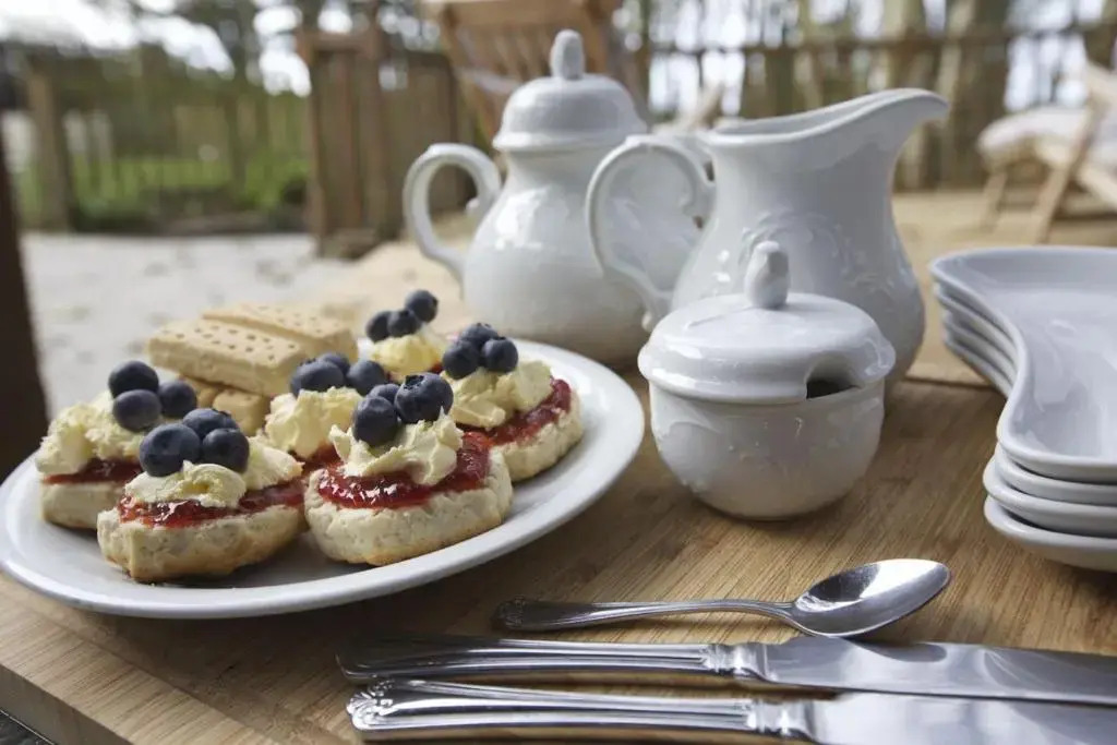 Woodlands, Little Carloggas, St Mawgan, Newquay, Cornwall, TR8 4EQ
