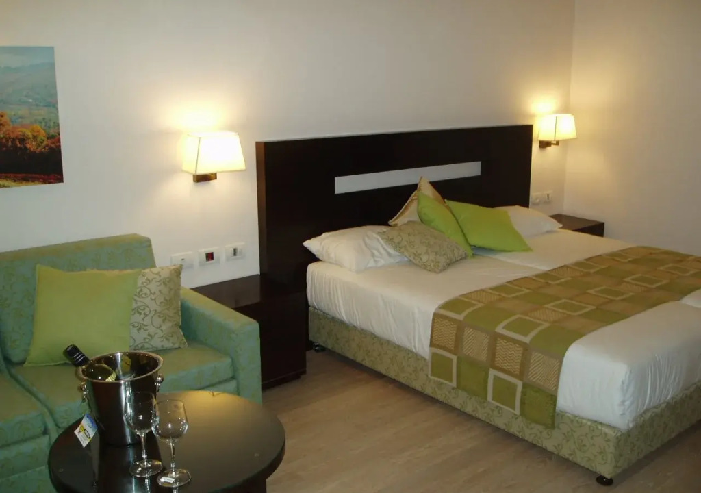 Lavi Kibbutz Hotel
