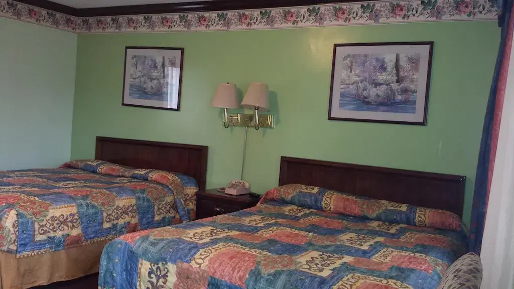 Executive Lodge