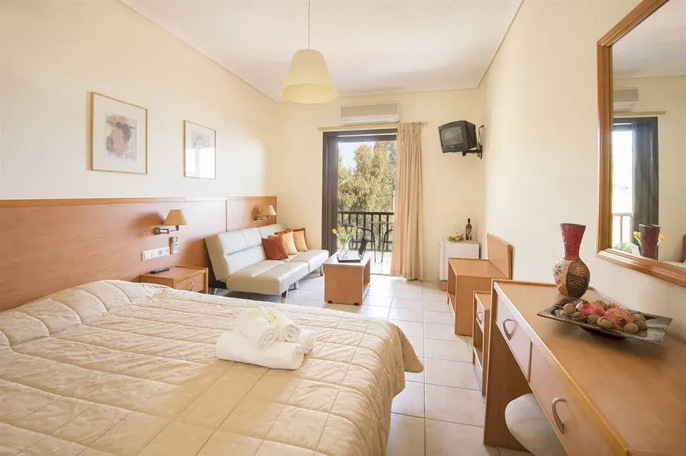 Corali Hotel