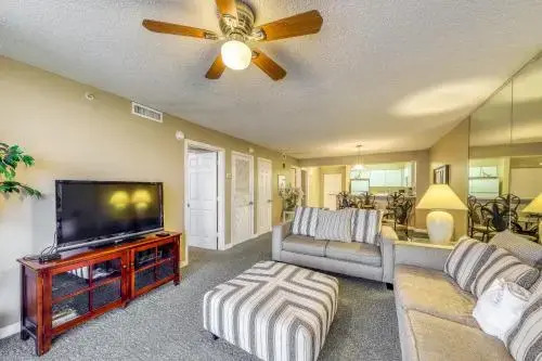 Pelican Beach Resort Destin