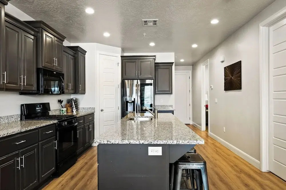 Latitude Adjustment townhouse