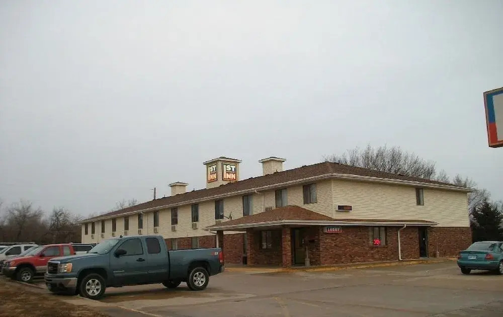Budgetel inn & Suites