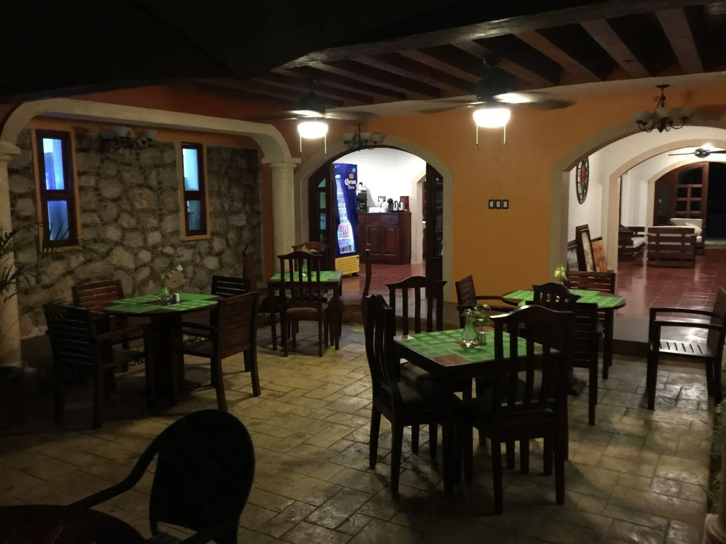 El Zaguán Colonial by GuruHotel