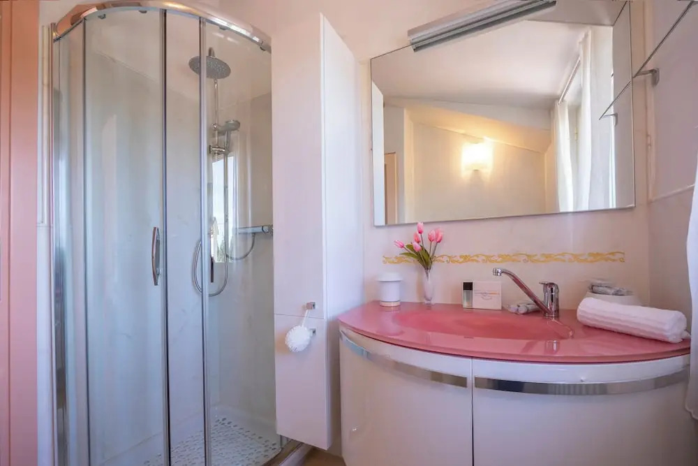 Villa Clara few km From the sea