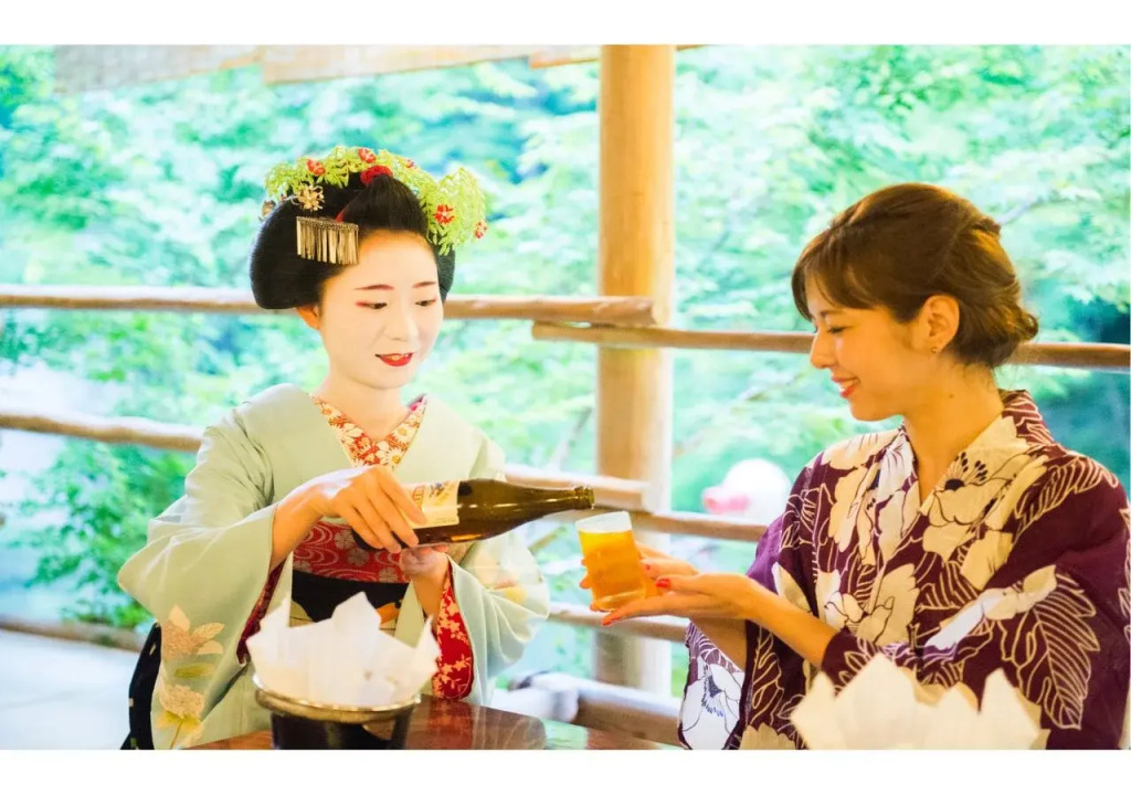 Momijiya Honkan Takaosansou