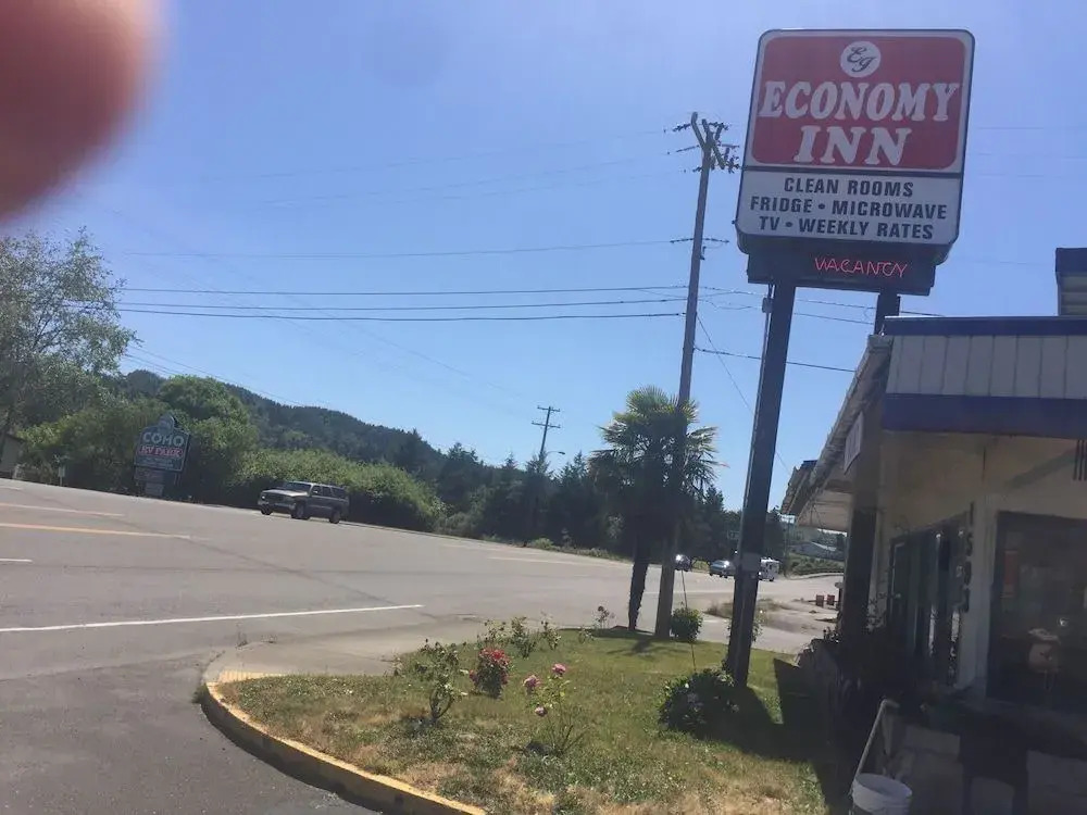 Economy Inn