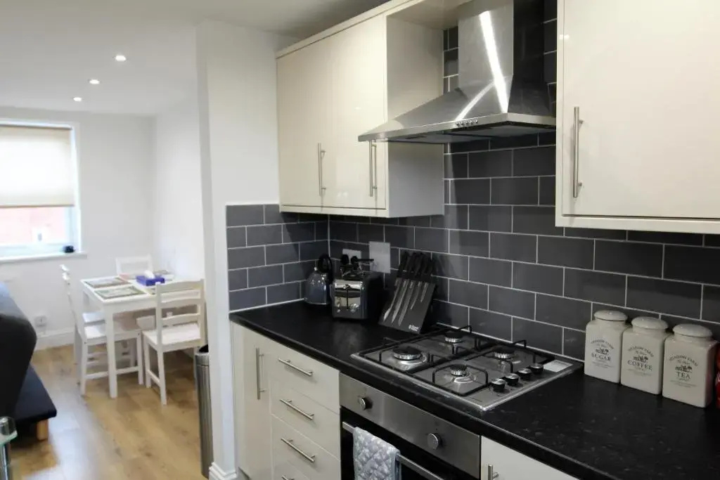 Modern 2 Bedroom Apartment In The Heart Of Greenwich