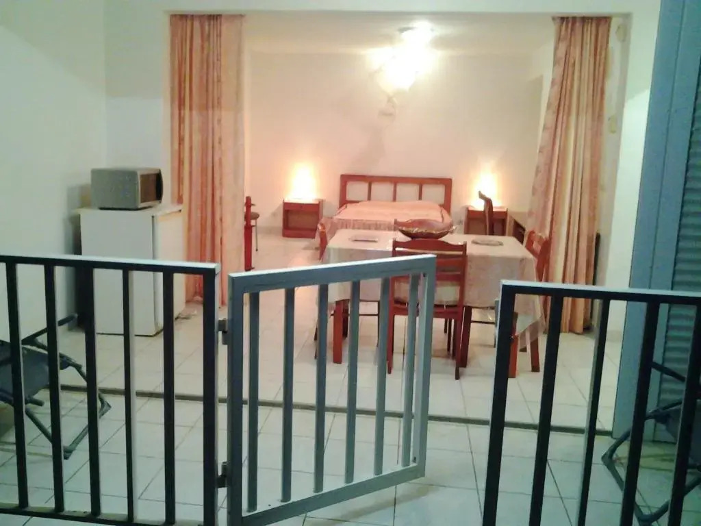 Apartment with One Bedroom in Le Moule, with Enclosed Garden And Wifi - 3 Km From the Beach