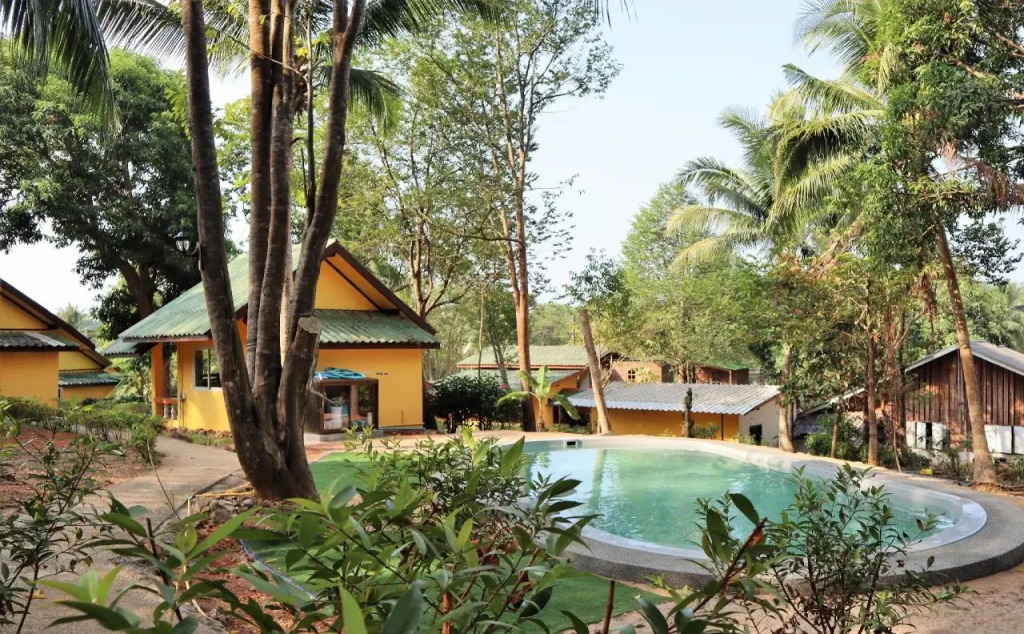 Asia BackPackers Koh Chang