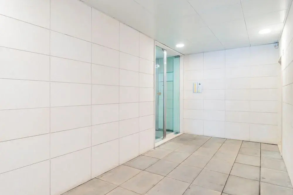 Deluxe Beach Apartment Swimming Pool