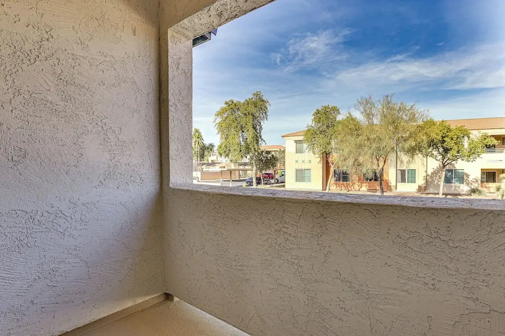 Community Pool & Hiking Trails: Deer Valley Condo