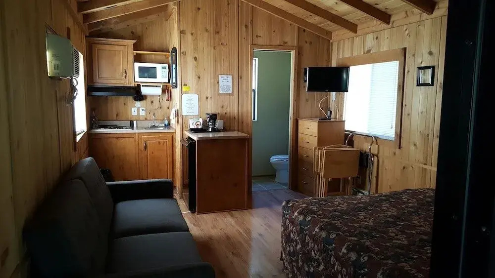 Dean Creek Resort