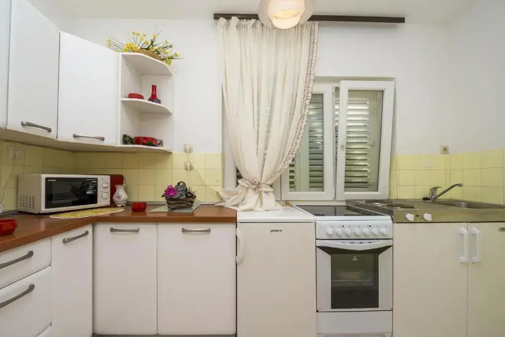 Stunning 3-bed House in Orebic