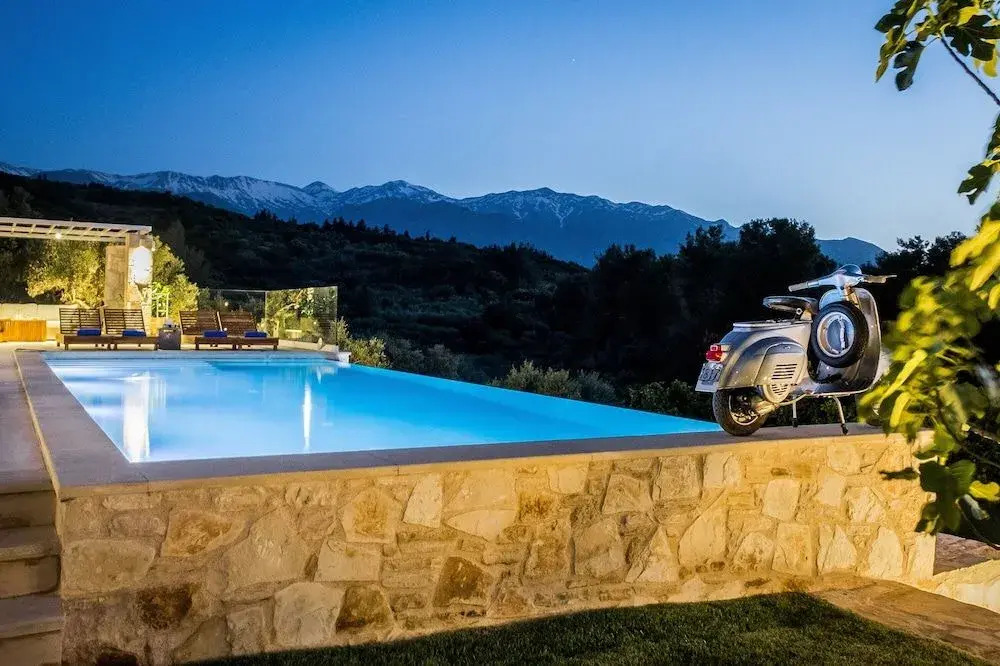 Aoria Villa By Hope Estate