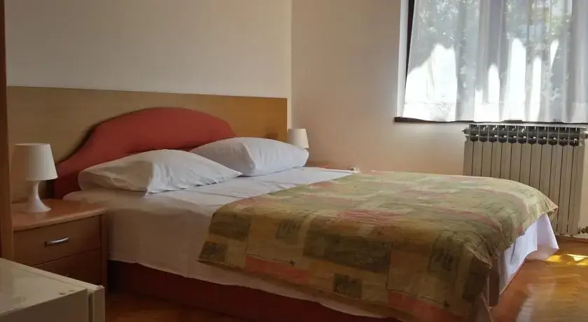 Rooms Krnić