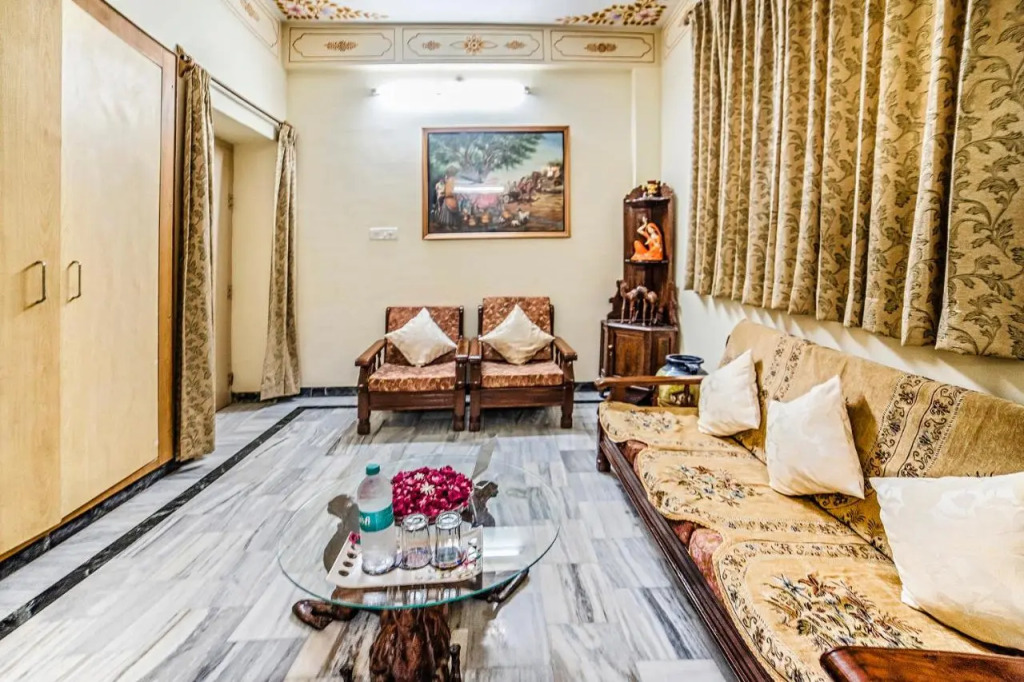 Hotel Teerth Palace