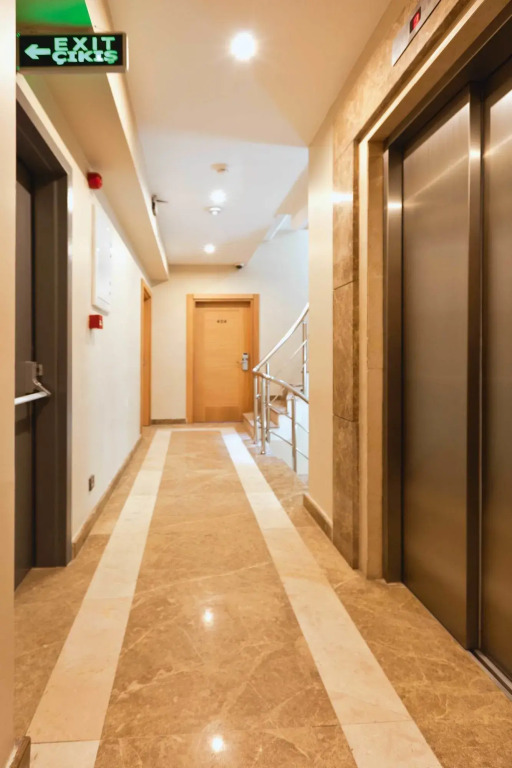 Emerald Hotel