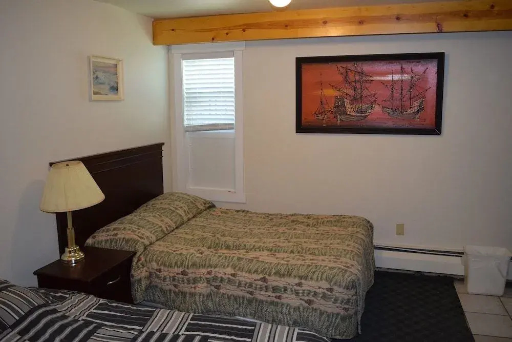 Brookside Inn