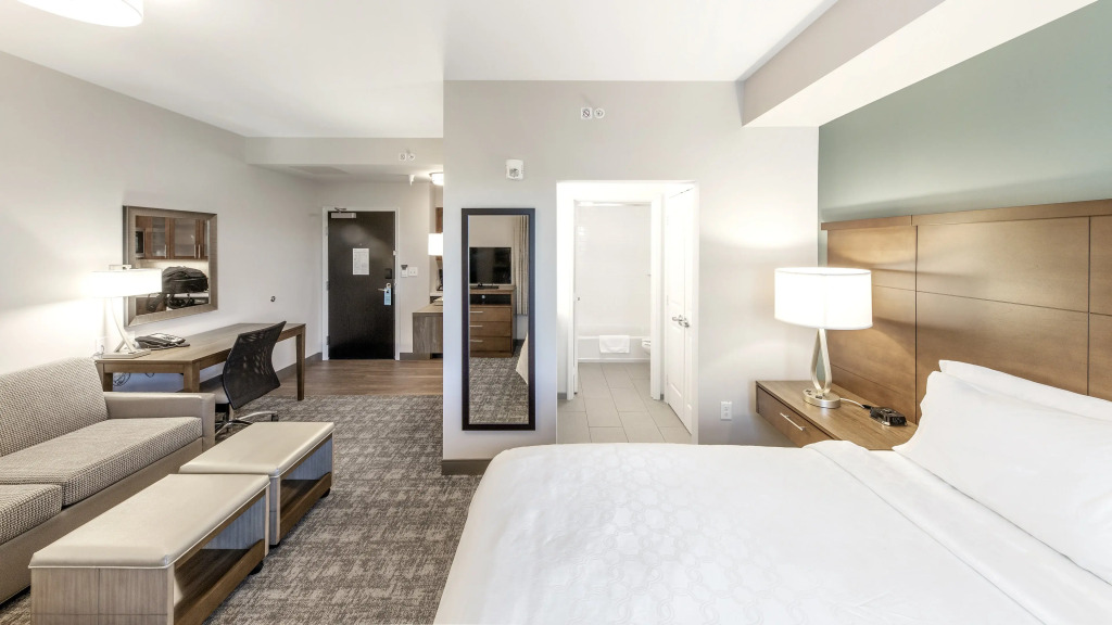 Staybridge Suites Naples – Marco Island by IHG