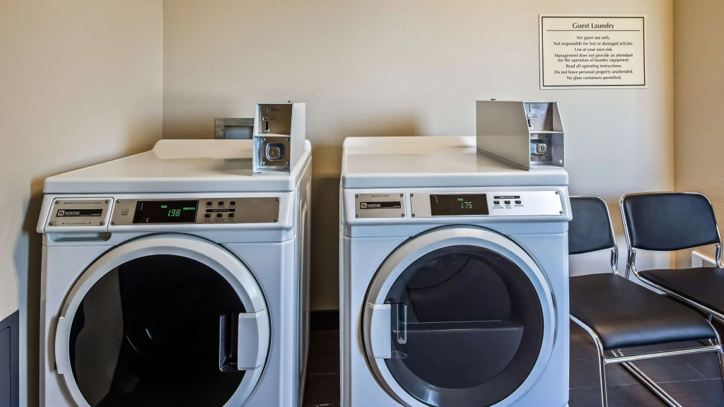 Best Western Plus Dayton Hotel & Suites