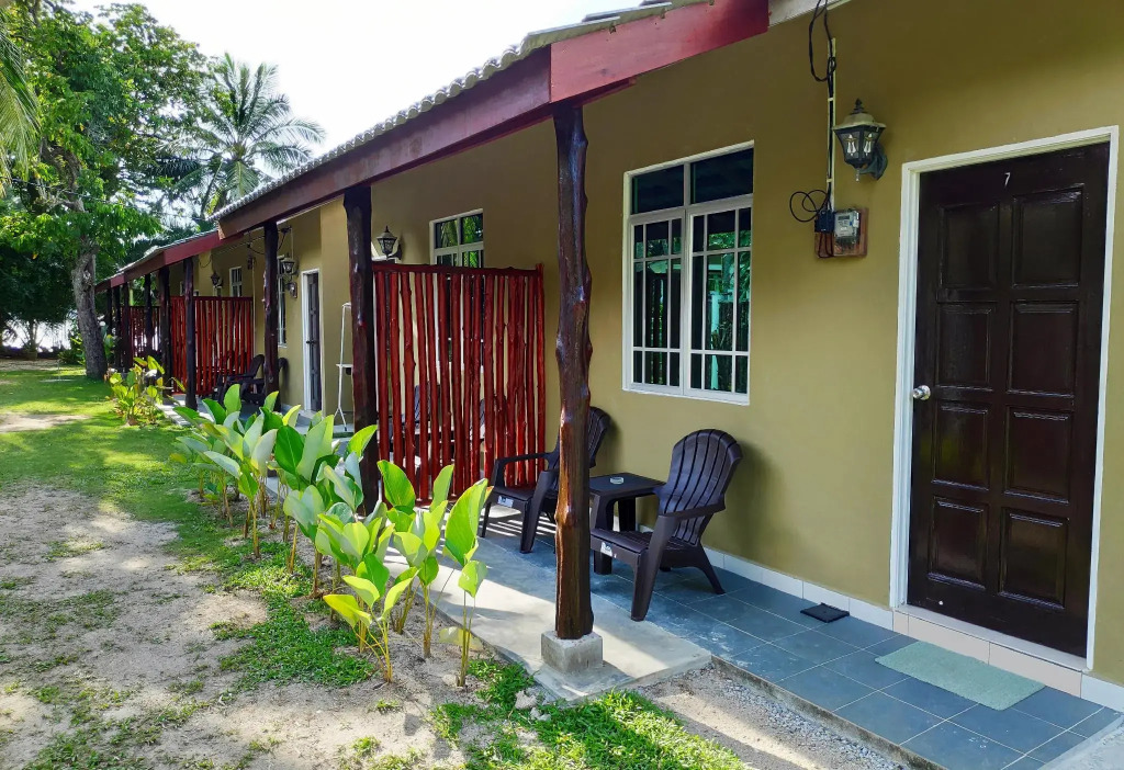 Sunset Bay Cottage