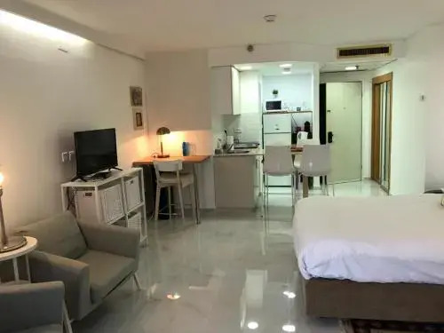 Lena's Beach Apartment