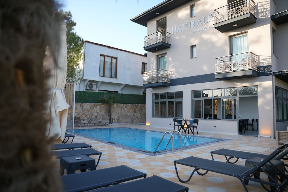 Naturalis Pamukkale Otel