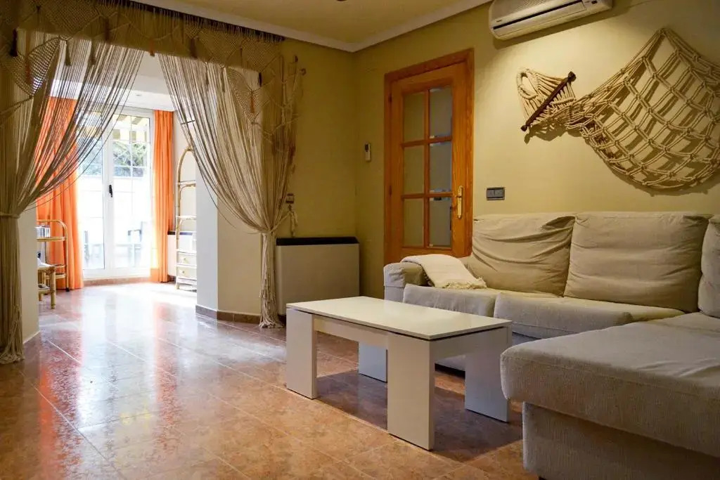 Apartamentos El Patio, Plaza Mayor Trujillo