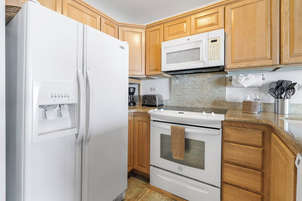 Ocean Front - Fantastic Location - Walk To Kona Town - Vrkcv