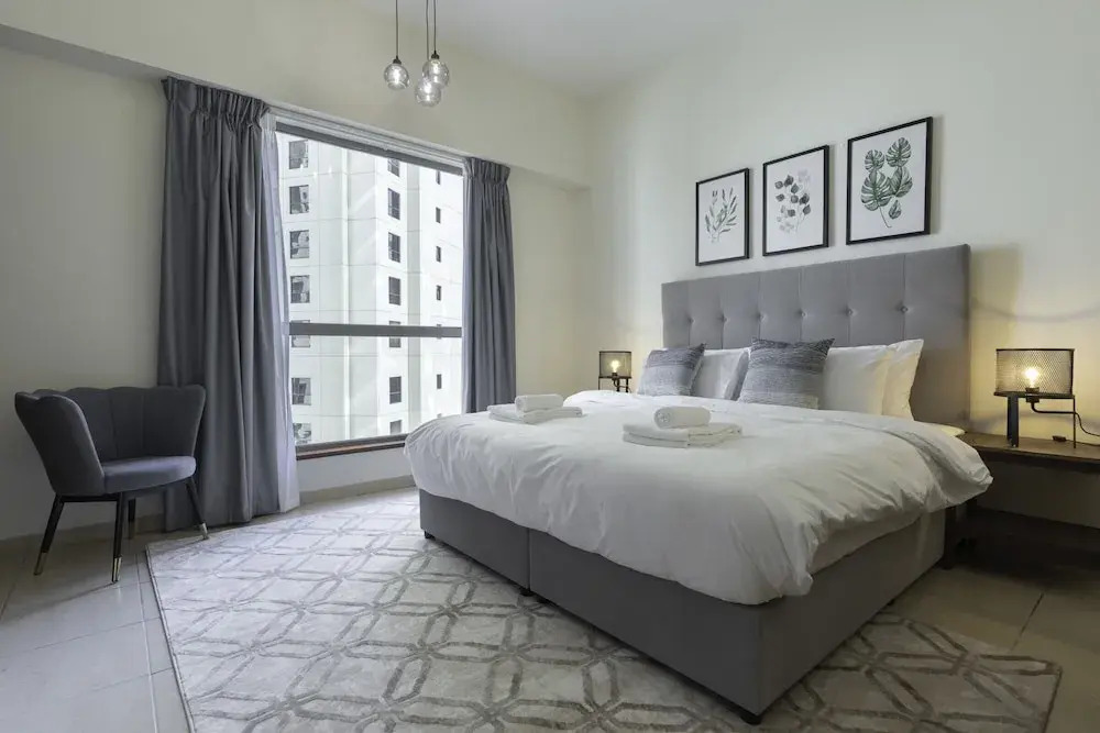 Exquisite 3BR Apt for 6 Guests in Dubai Marina!