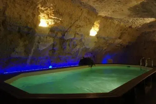 Chambres dHôtes Troglodytes Le Clos de LHermitage