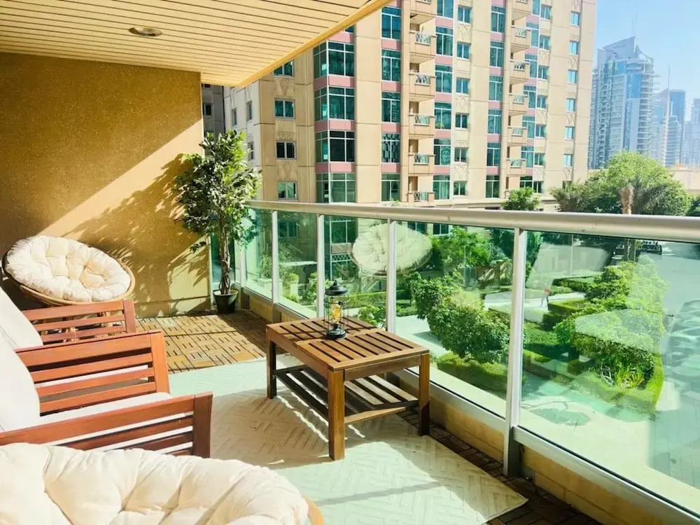 Elegant 2bedroom With Balcony in Dubai Marina