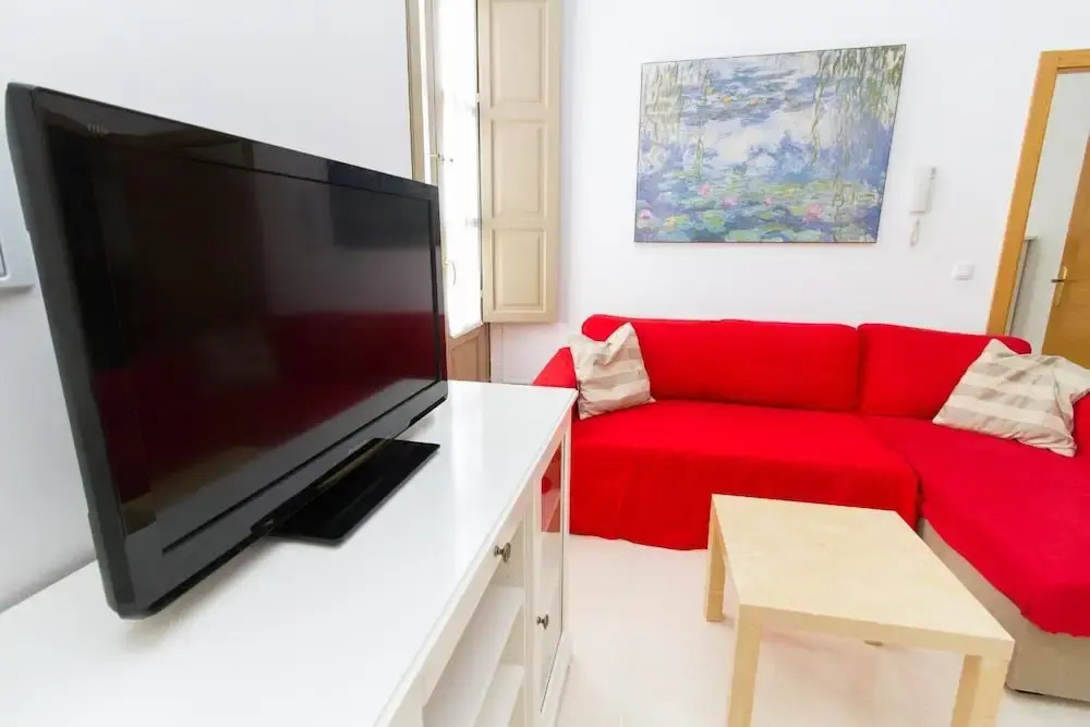 Calle Mezquitilla - Spacious Apartment by La Recepción