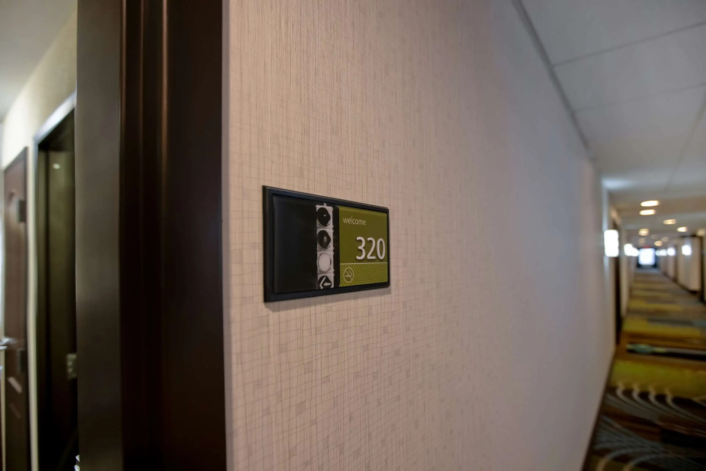 Hampton Inn Dekalb - Near the University