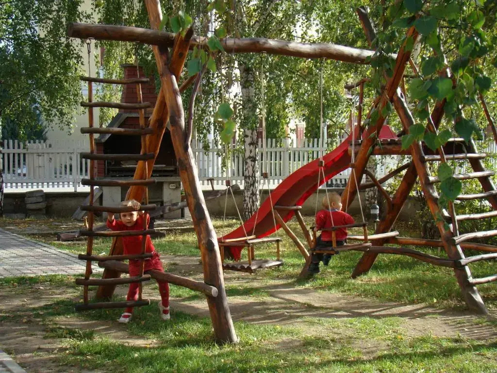 Lázár Pension & Restaurant