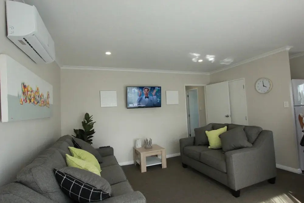 Rose Apartments Unit 2 Central Rotorua- Accommodation & Spa