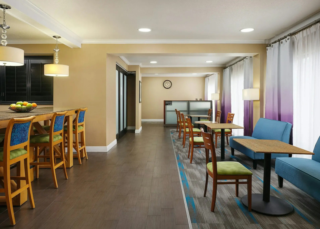 Hampton Inn Covington