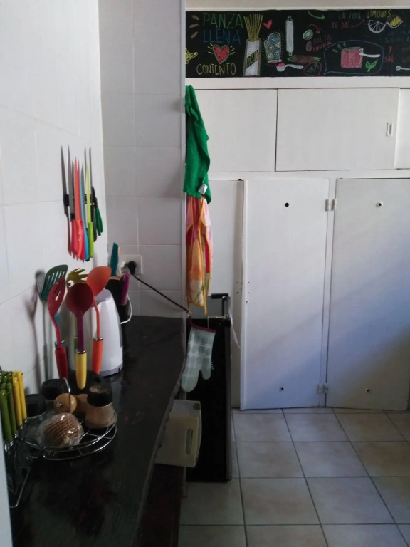 Moving Hostel Travel Bar