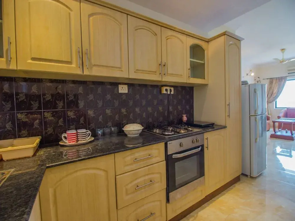 OYO 12867 Home Luxurious 2BHK Near Airport