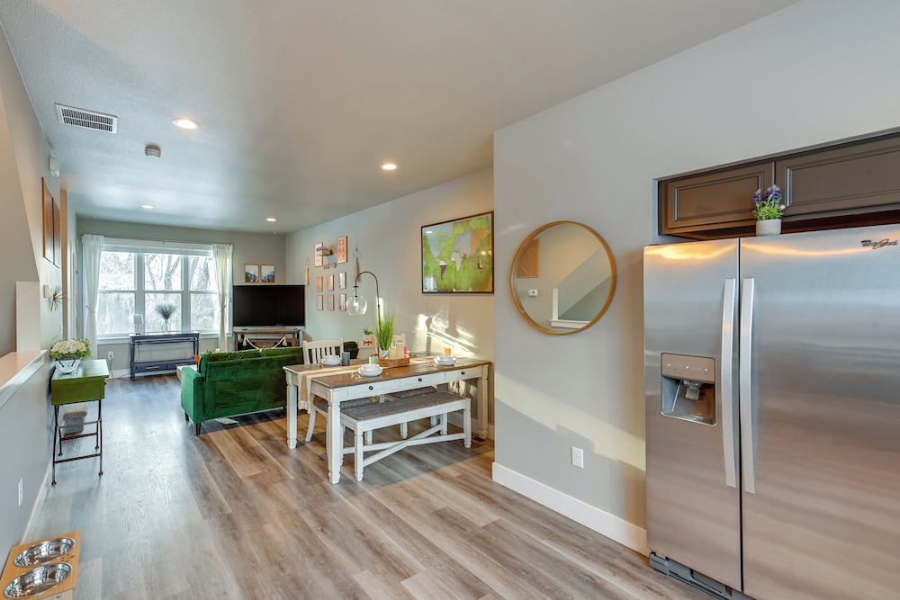 Coopers Cottage~ River Views+pet Friendly