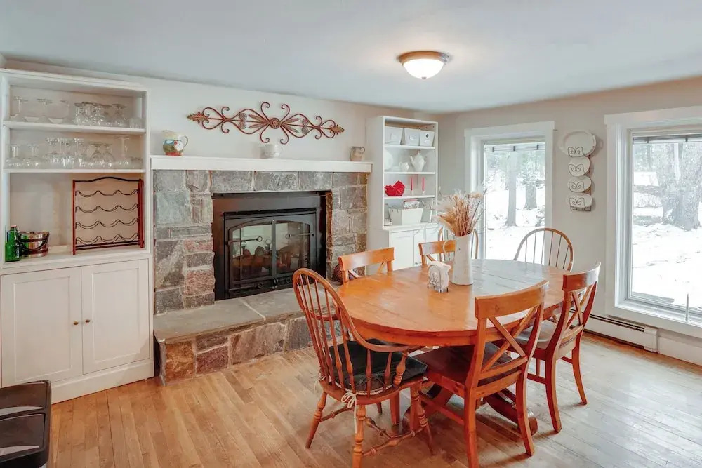 5 Mi to Mt Snow: Secluded Family Home w/ Game Area