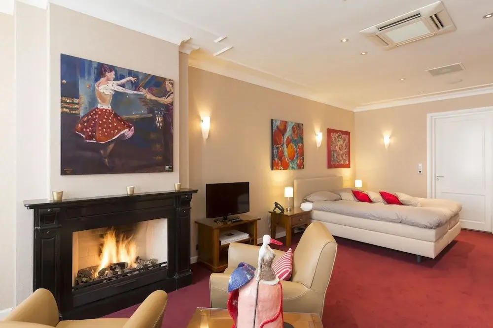 Sense Suites