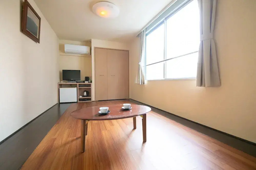 Business Hotel KG