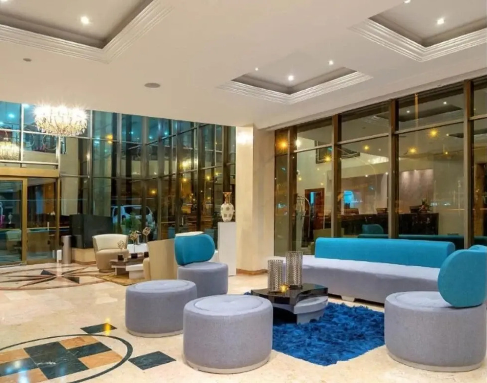 EM Hotels Andes Plaza